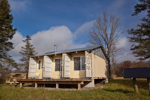 http://www.tincancabin.com