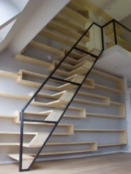 shelftairst.jpg