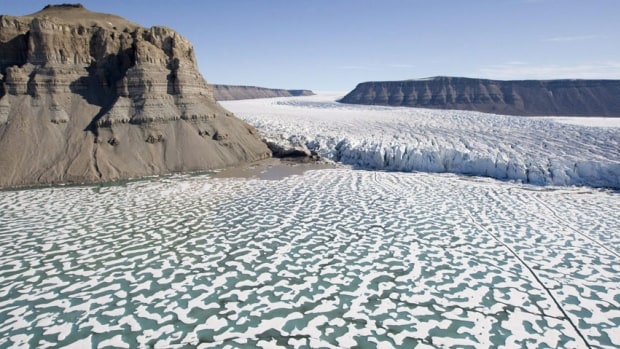 http://www.cbc.ca/news/technology/arctic-sea-ice-gains-can-be-seen-on-new-government-map-of-canada-1.3036224