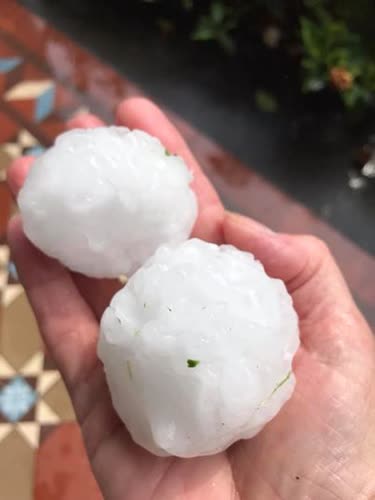 https://veryweather.co.uk/2020/01/flood-warning-issued-for-victoria-after-supercells-hit-melbourne