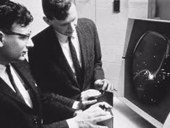 00-0-Copr_2025-Dan_Edwards_and_Peter_Samson_playing_Spacewar_MIT_1962t.jpg