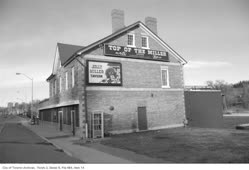 00-0-Copr_2025-TPL_Jolly_Miller_Tavern_t.jpg